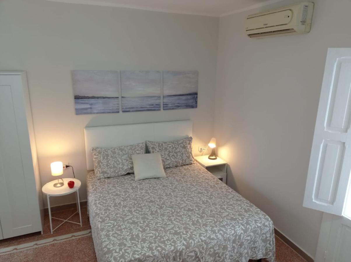 Bari Guest House Luaran gambar
