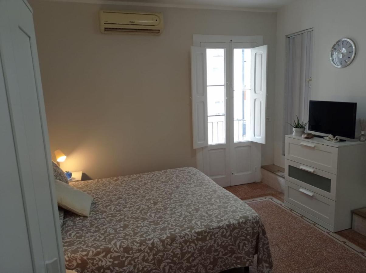 Bari Guest House Luaran gambar