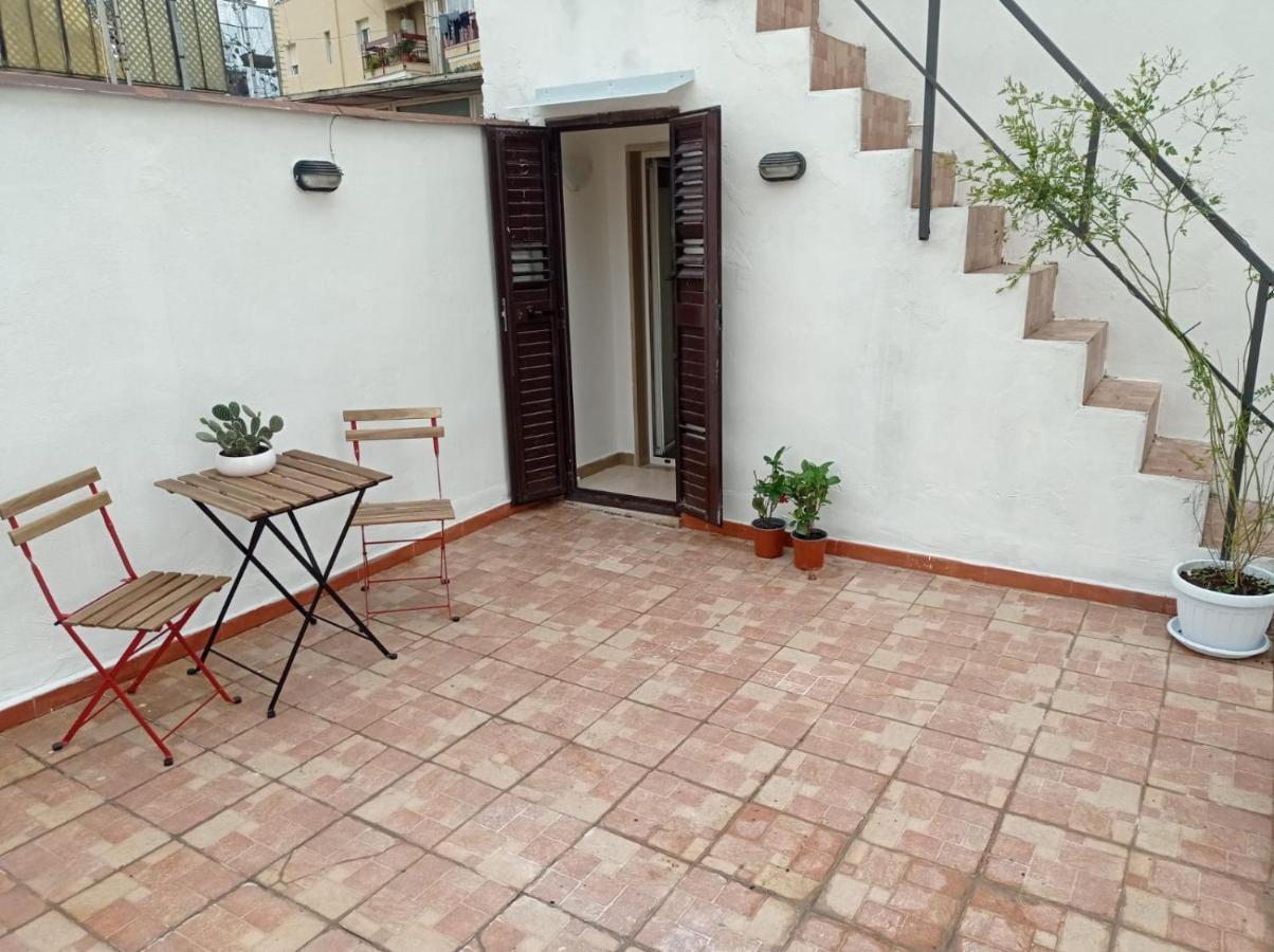 Bari Guest House Luaran gambar